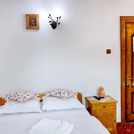 Casa Bangala Din Fundata